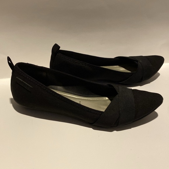 Anne Klein Oval Pointed Toe Flats Black iFlex Women’s 7.5 - Picture 2 of 4